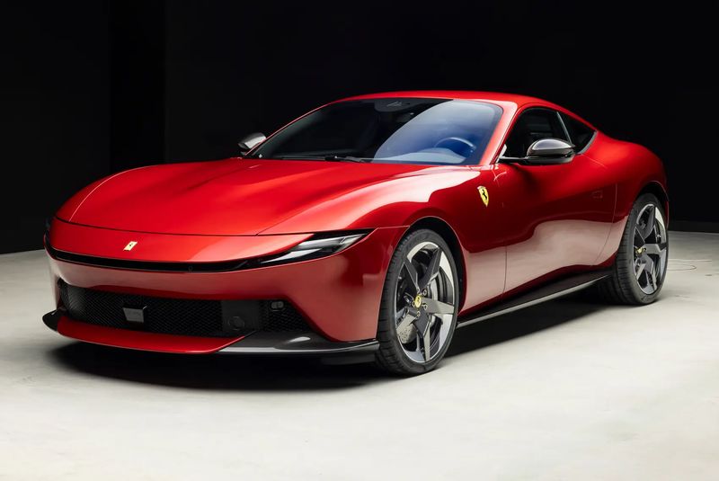 1:43 Looksmart - 2025 Ferrari Amalfi Rosso Portofino 1:43 Looksmart - 2025 Ferrari Amalfi Rosso Portofino