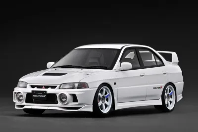 1:18 Ignition - Mitsubishi Lancer Evolution IV (CN9A), white 1:18 Ignition - Mitsubishi Lancer Evolution IV (CN9A), white