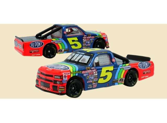 1:64 Action Racing Collectibles - 1995 Chevrolet #5 Terry Labonte *DuPont*