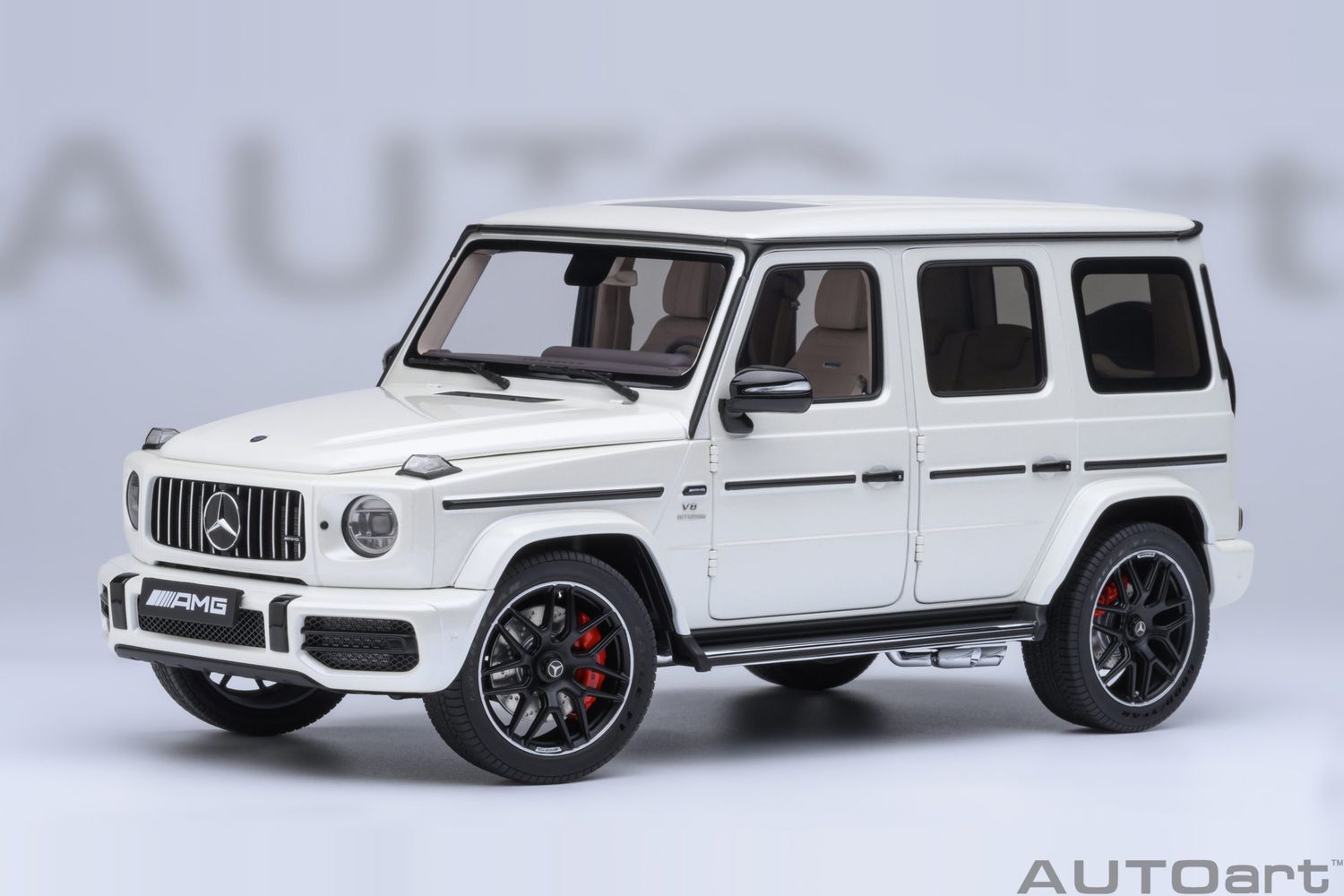 1:18 Autoart - Mercedes-AMG G63 2019 (Designo Brilliant White)