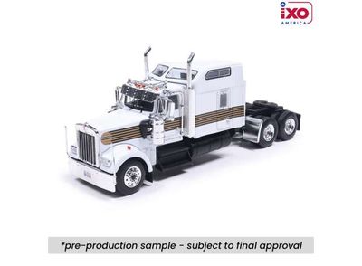1:64 Ixo USA - Kenworth W900, white with comet 1:64 Ixo USA - Kenworth W900, white with comet