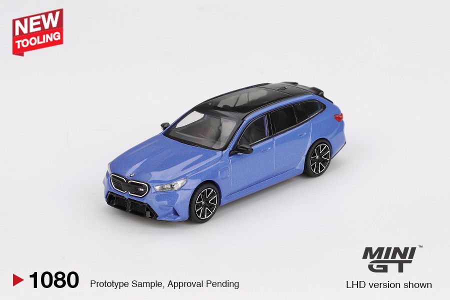 1:64 Mini GT - 2024 BMW M5 (G99) Touring, Marina bay blue metallic *Blister packaging*