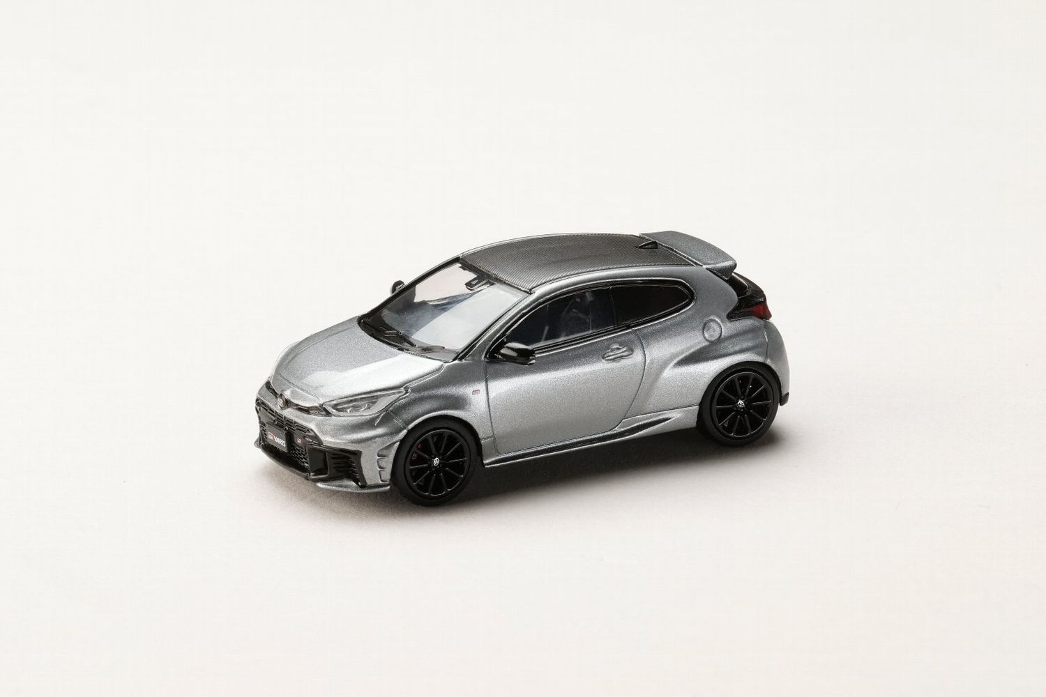 1:64 Hobby Japan - Toyota GR YARIS RZ High performance 2024, precous metalic