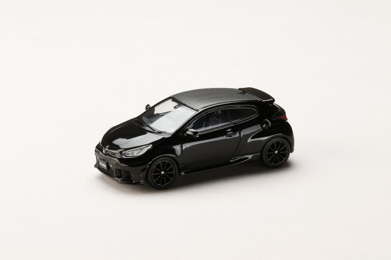 1:64 Hobby Japan - Toyota GR YARIS RZ High performance 2024, precous black pearl