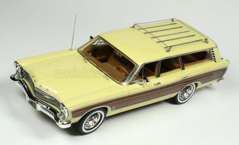1:43 Gladvarg - 1967 Ford Country Squire Station Wagon Yellow Wood 1:43 Gladvarg - 1967 Ford Country Squire Station Wagon Yellow Wood