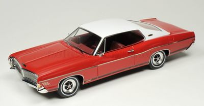 1:43 Gladvarg - 1968 Ford Galaxie 500 Red