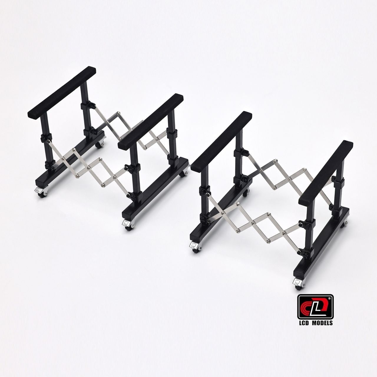 1:18 LCD Models - 2er Set Hauben Ständer *Hood Holder* Black *Modelcar not Included*