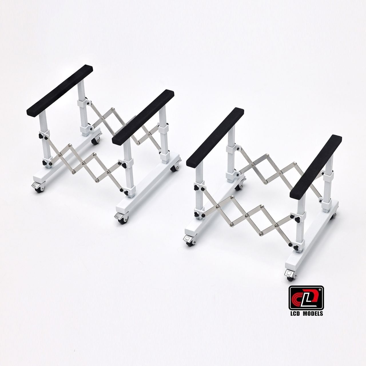 1:18 LCD Models - 2er Set Hauben Ständer *Hood Holder* White *Modelcar not Included*