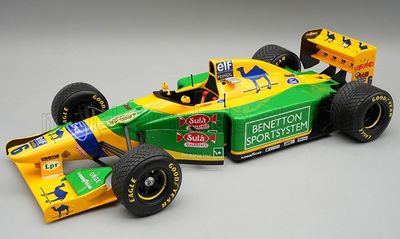 1:18 Tecnomodel - Benetton F1 B193 Team Benetton Ford #6 3rd British GP 1993 R. Patrese *With Rain Tires* 1:18 Tecnomodel - Benetton F1 B193 Team Benetton Ford #6 3rd British GP 1993 R. Patrese *With Rain Tires*