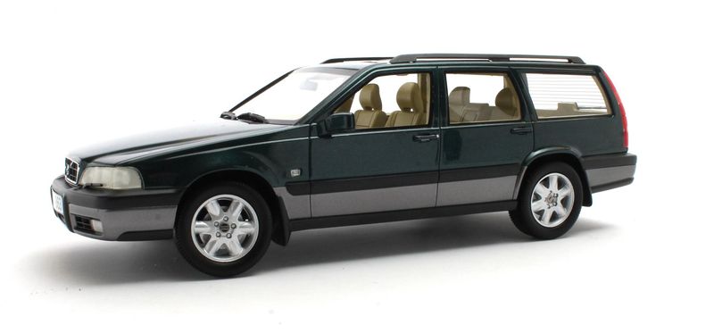 1:18 Cult Models - Volvo V70 XC Cross Country blue green metallic 96-99