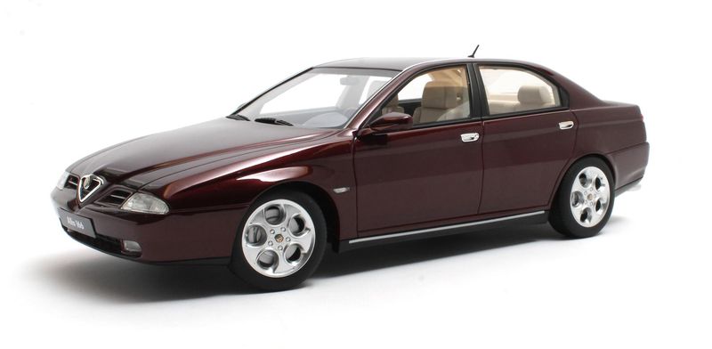 1:18 Cult Models - Alfa Romeo 166 Super 3.0 red metallic 1998-2002
