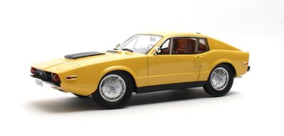 1:18 Cult Models - SAAB Sonett III yellow 1972 1:18 Cult Models - SAAB Sonett III yellow 1972