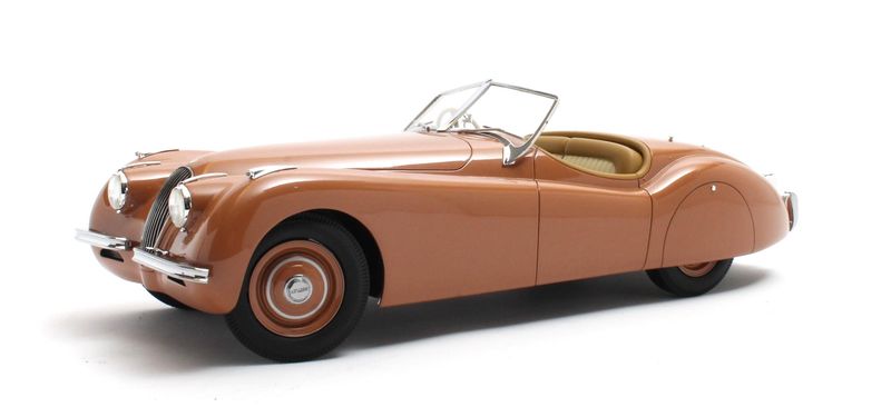 1:18 Cult Models - Jaguar XK120 OTS bronce 1948