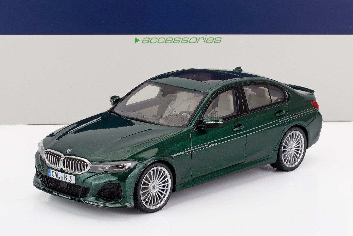1:18 BMW Dealer by GT Spirit - BMW Alpine B3 (G20) Green Metallic