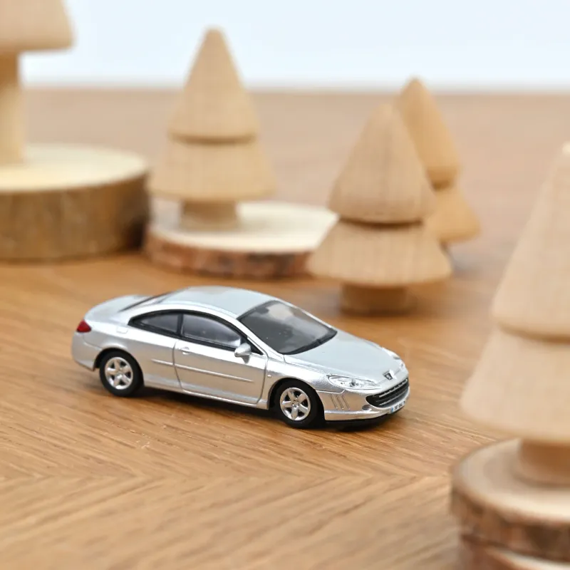 1:87 Norev - Peugeot 407 Coupé 2006 Silver 1:87 Norev - Peugeot 407 Coupé 2006 Silver