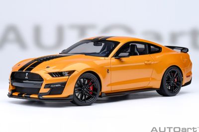 1:18 Autoart - Ford Mustang Shelby GT500 (Cyber Orange) 1:18 Autoart - Ford Mustang Shelby GT500 (Cyber Orange)