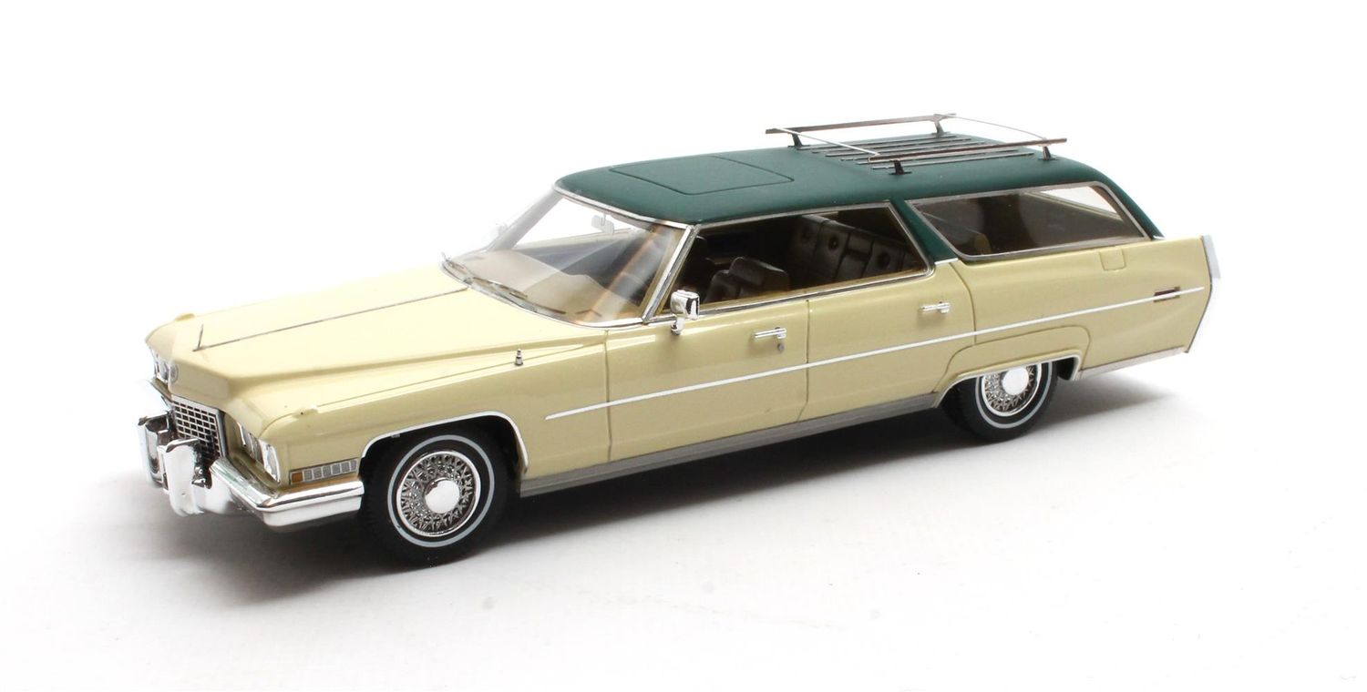 1:43 Matrix - Cadillac deVille Wagon Dean Martin creme / green 1972