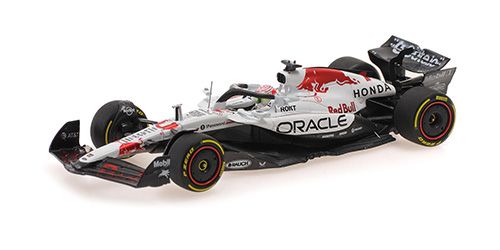 1:43 Minichamps - ORACLE RED BULL RACING RB21 – MAX VERSTAPPEN – WINNER JAPANESE GP 2025