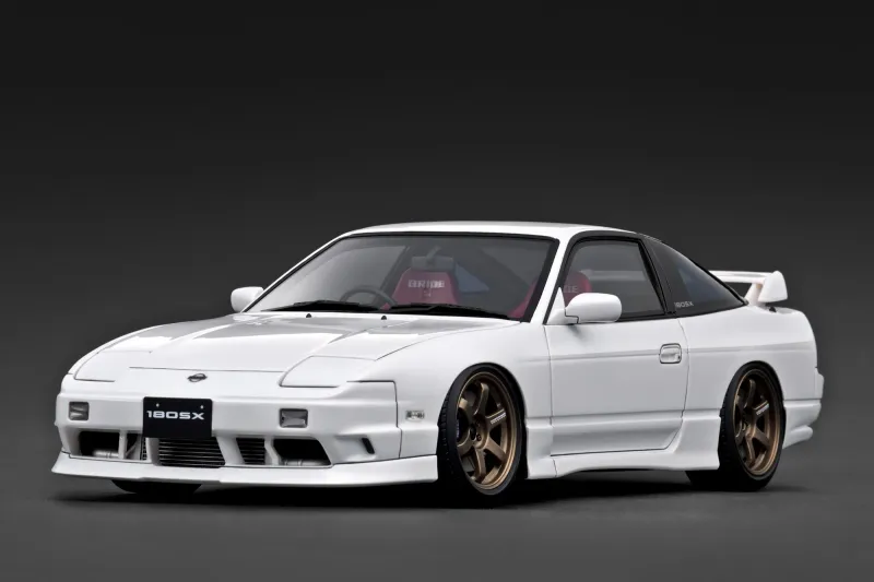 1:18 Ignition - Nissan 180SX TYPE X (RPS13), white 1:18 Ignition - Nissan 180SX TYPE X (RPS13), white