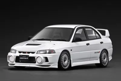 1:18 Ignition - Mitsubishi Lancer Evolution IV (CN9A), white