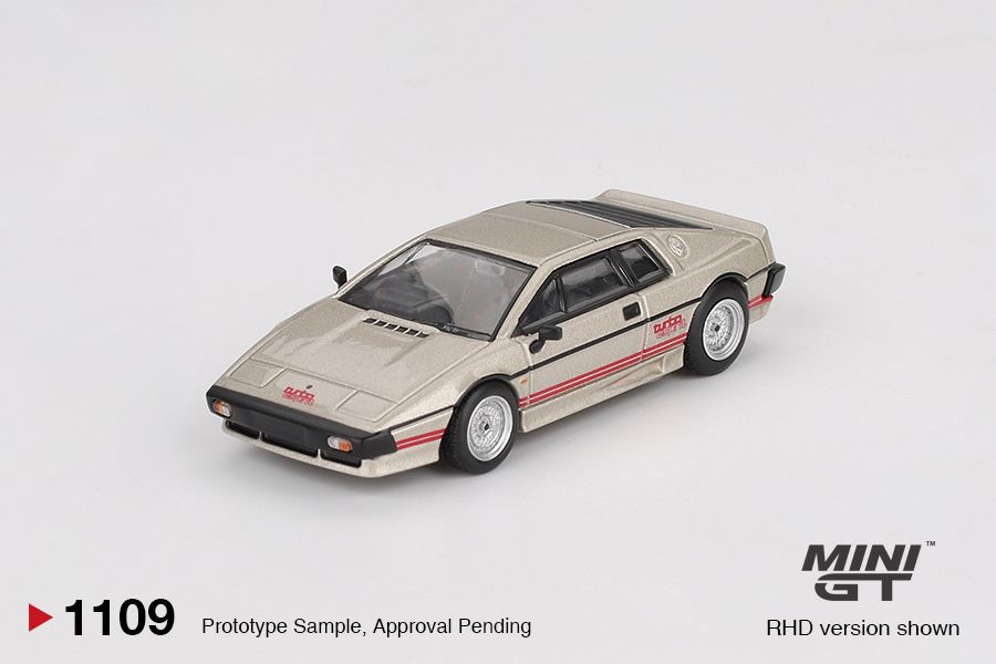 1:64 Mini GT - 1980 Lotus Esprit Turbo, metallic silver *Blister packaging*