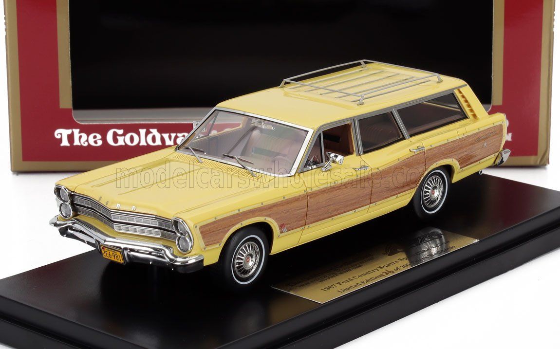 1:43 Gladvarg - 1967 Ford Country Squire Station Wagon Yellow Wood 1:43 Gladvarg - 1967 Ford Country Squire Station Wagon Yellow Wood