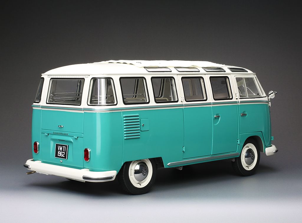 サンスター製　1/12 Volkswargen Type2 T1 箱無し 1:12 Sunstar - VW T1 Samba, weiss/helltürkis, 1962