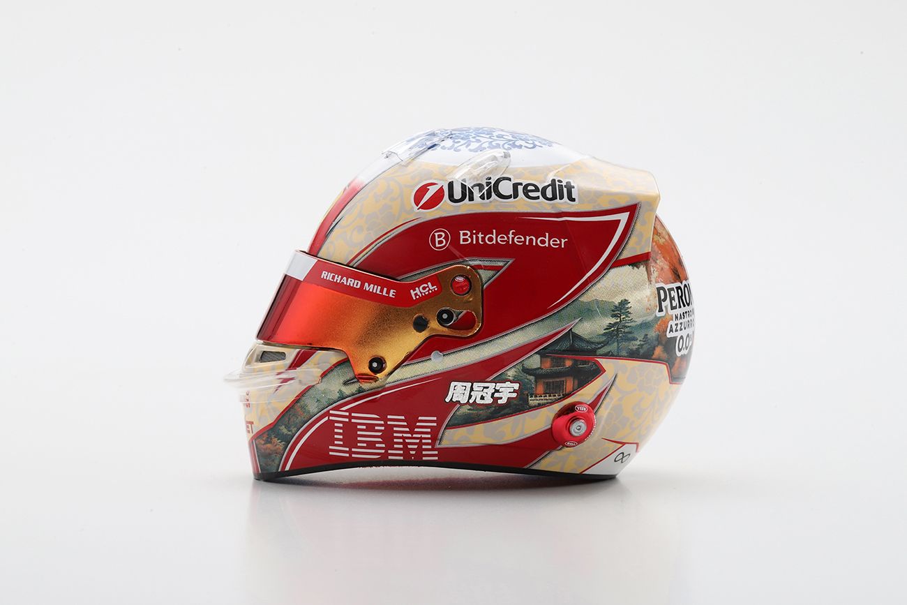 1:5 Looksmart Helmets - Zhou Guanyu – Scuderia Ferrari HP 2025 Season