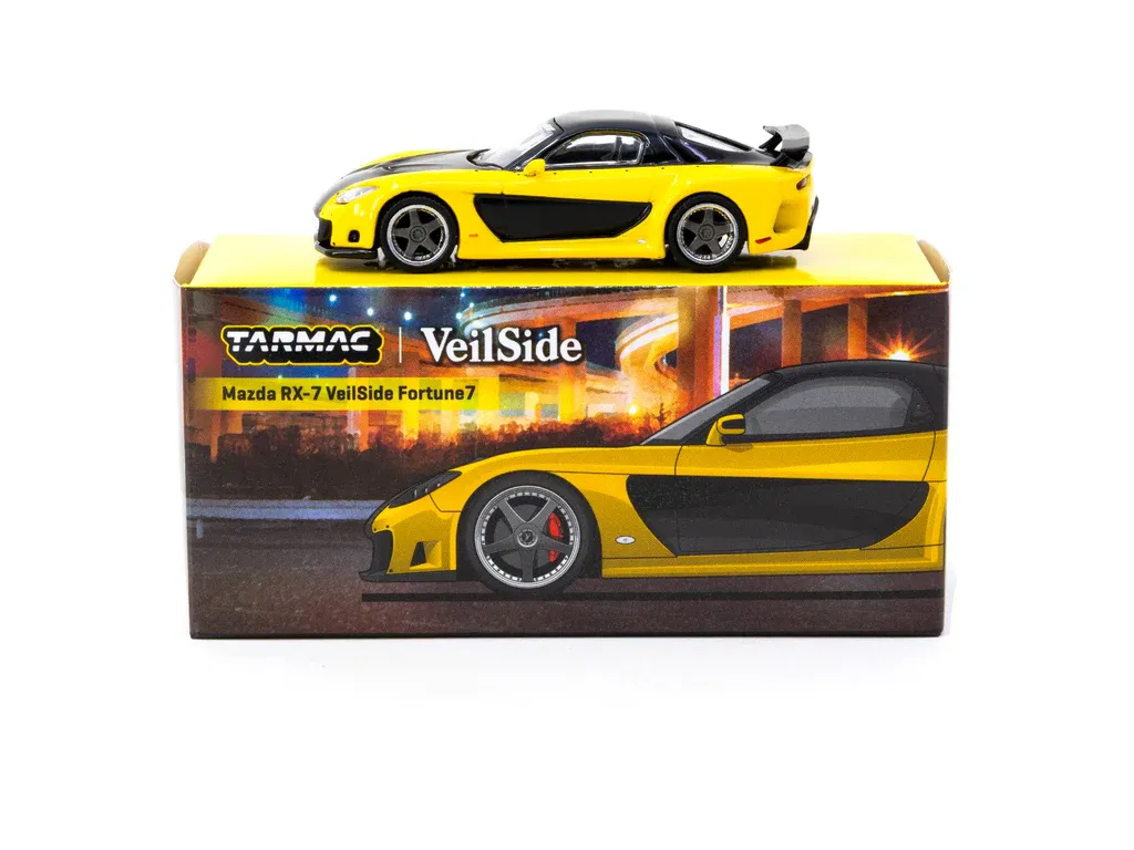 1:64 Tarmac - Mazda RX-7 VeilSide Fortune7, yellow/black
