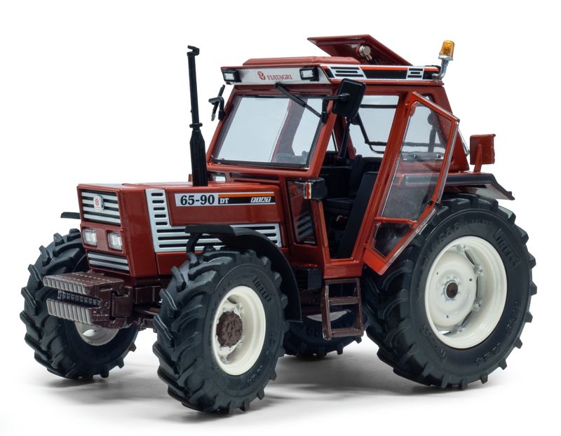 1:32 ROS Models - 1997 Fiat 65-90 Traktor Superconfort Cab 4wd Brown