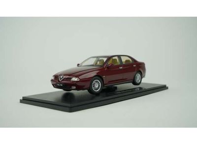 1:18 Triple9 - 1999 Alfa Romeo 166, proteo red metallic