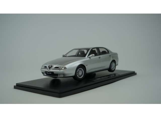 1:18 Triple9 - 1999 Alfa Romeo 166, silver metallic