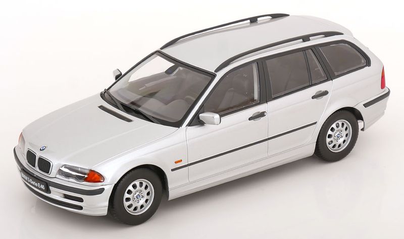 1:18 KK Scale - BMW 3er E46 Touring 1999 silber