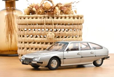 1:18 Norev - Citroën CX 2200 Pallas 1976 Largentiere Grey 1:18 Norev - Citroën CX 2200 Pallas 1976 Largentiere Grey