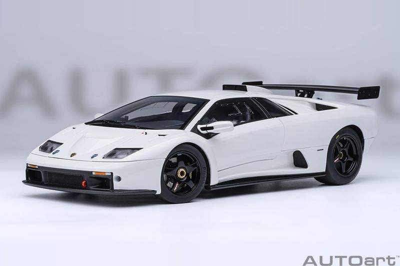 1:18 Autoart - Lamborghini Diablo GTR (Impact White)