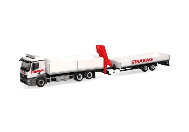 1:87 Herpa - Mercedes-Benz Actros M Baustoff-LKW mit Kran und Tieflade-Anhänger 1:87 Herpa - Mercedes-Benz Actros M Baustoff-LKW mit Kran und Tieflade-Anhänger "STRABAG" (Österreich)