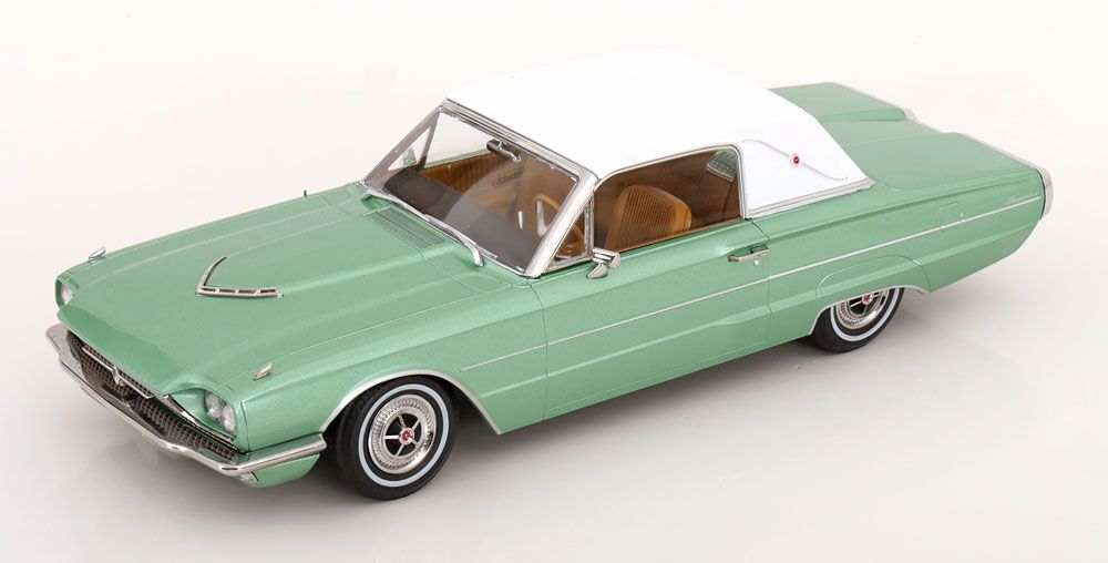 1:18 KK Scale - Ford Thunderbird Landau Coupe 1966 grünmetallic/weiß