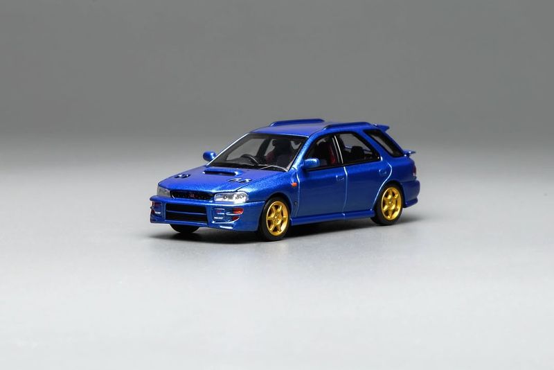 1:64 Motorhelix - 2001 Subaru Impreza WRX SW Blue Metallic