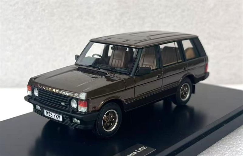 1:43 Matrix - Range Rover Vogue LSE sonoran brown 92-93 1:43 Matrix - Range Rover Vogue LSE sonoran brown 92-93