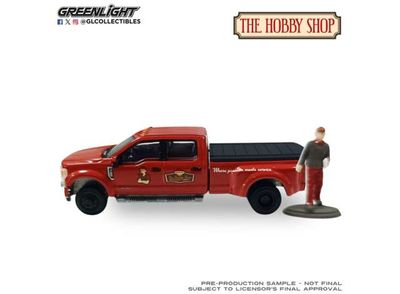 1:64 Greenlight - 2022 F-450 Dually Shop Truck with Mechanic Figure *The Hobby Shop Series 17* 1:64 Greenlight - 2022 F-450 Dually Shop Truck with Mechanic Figure *The Hobby Shop Series 17*