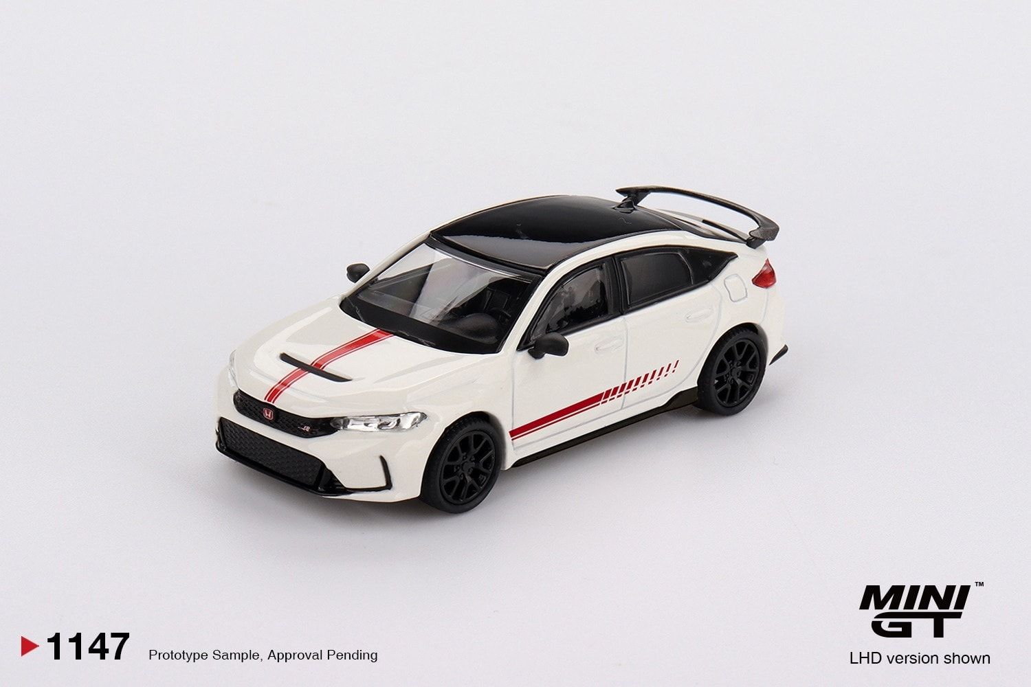 1:64 Mini GT - 2025 Honda Civic (FL-5) TYPE R Ultimate Edition, white