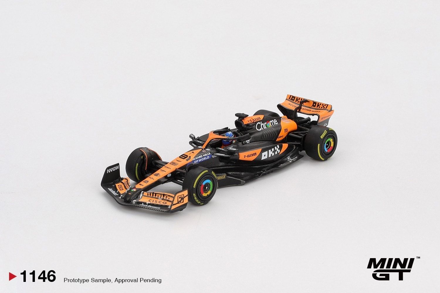 1:64 Mini GT - 2024 McLaren MCL38 #81 Oscar Piastri Hungarian F1 GP