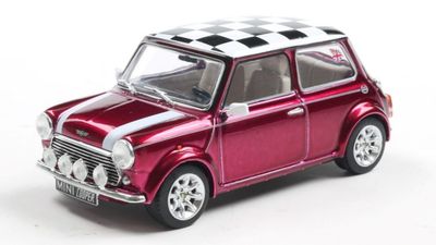 1:43 Solido - 1997 Mini Cooper Sport Purple Metallic 1:43 Solido - 1997 Mini Cooper Sport Purple Metallic