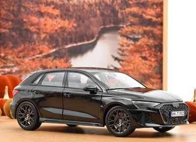 1:18 Norev - Audi RS 3 2025 Myth Black 1:18 Norev - Audi RS 3 2025 Myth Black