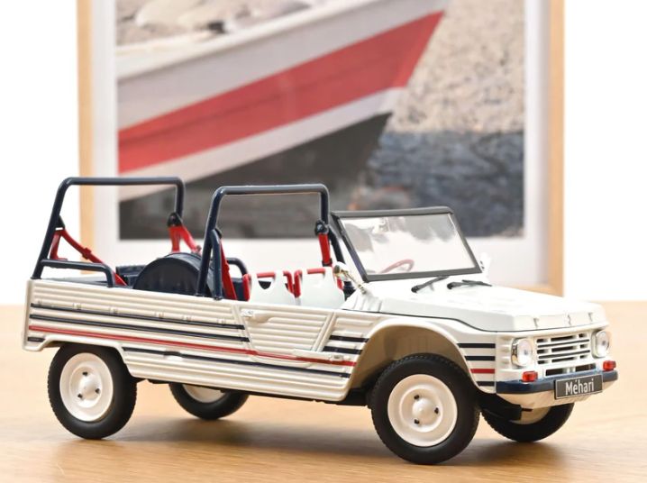 1:18 Norev - 2016 Citroen Mehari White