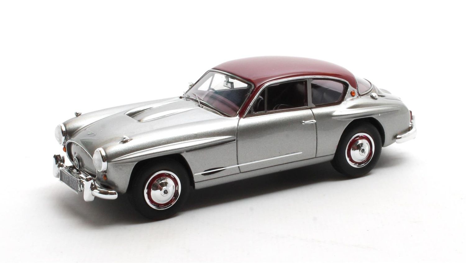 1:43 Matrix - Jensen 541R grey maroon '57-'60