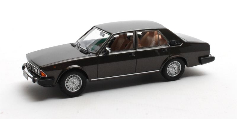 1:43 Matrix - Alfa Romeo Alfa 6 2.5 (T119) bronce '79 1:43 Matrix - Alfa Romeo Alfa 6 2.5 (T119) bronce '79