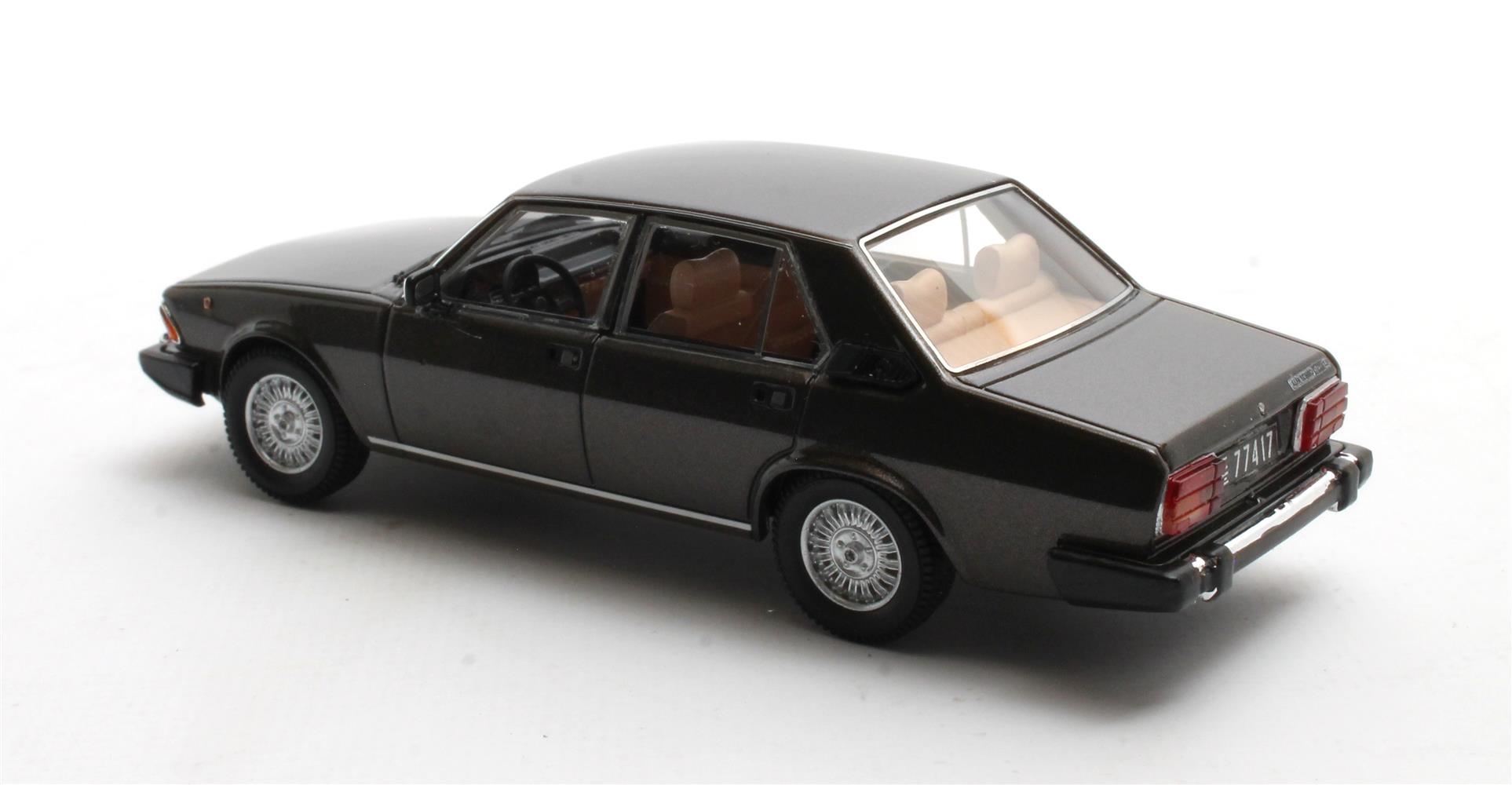1:43 Matrix - Alfa Romeo Alfa 6 2.5 (T119) bronce '79