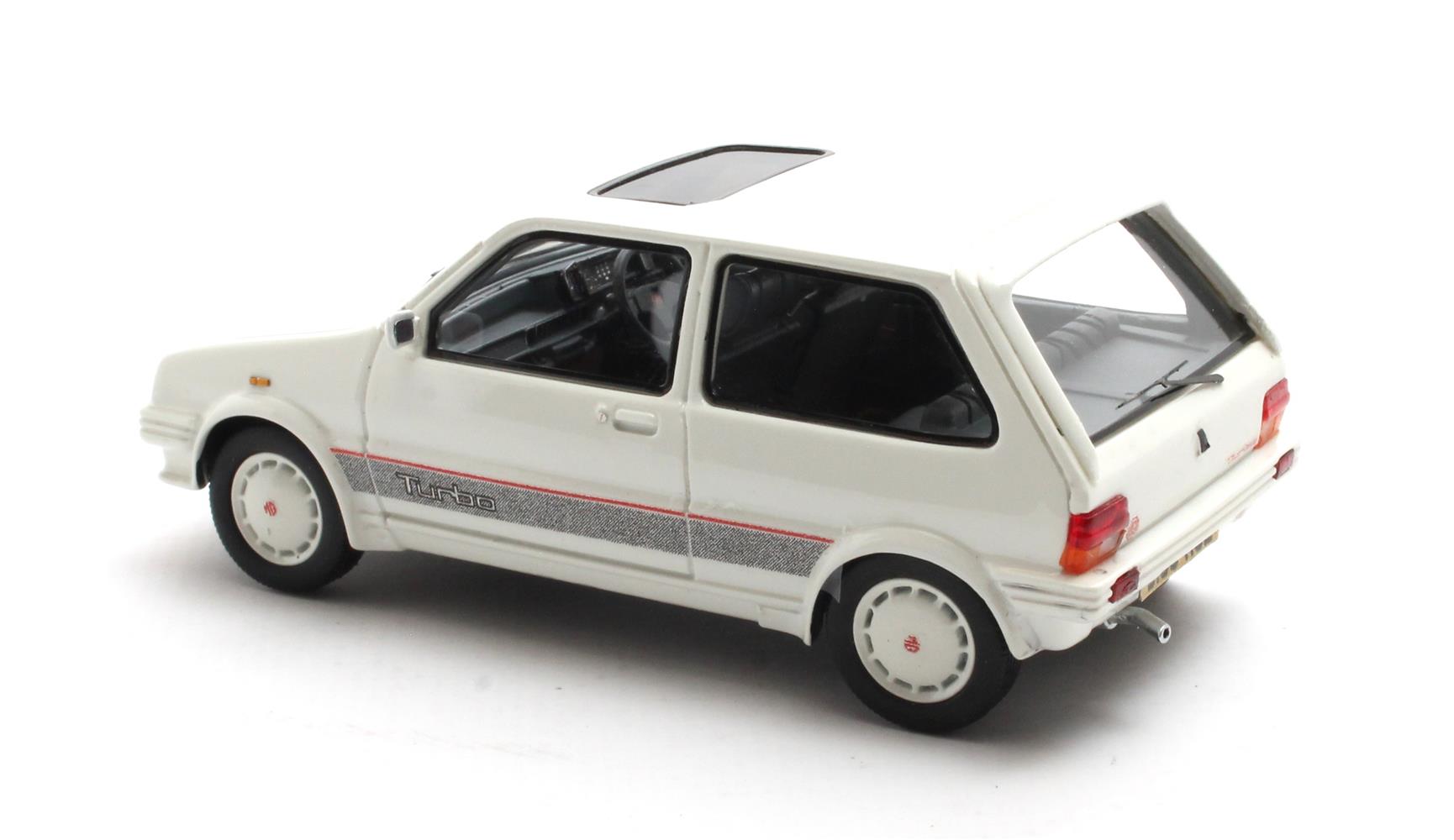 1:43 Matrix - MG Metro Turbo white 85-89