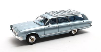 1:43 Matrix - Chrysler T&C chrystal blue poly 1966 1:43 Matrix - Chrysler T&C chrystal blue poly 1966